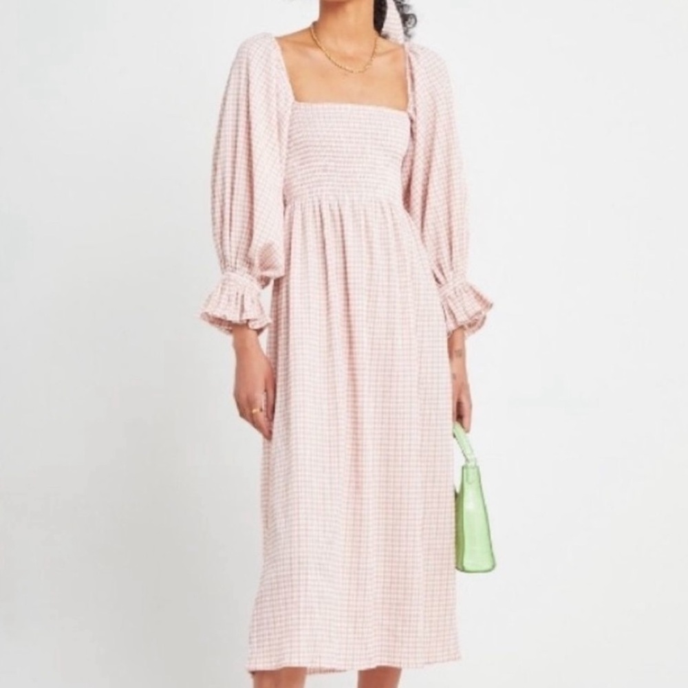 Opt dress
